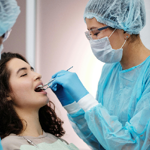 Common Dental Issues Treated by General Dentistry in Hudson