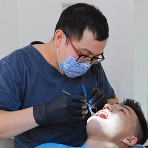 What Does an Endodontist in Hudson Do